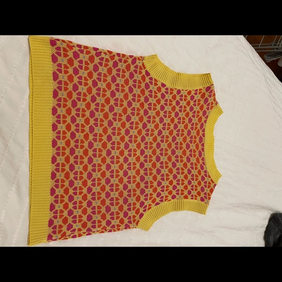 Shein top - Picture 2 of 3